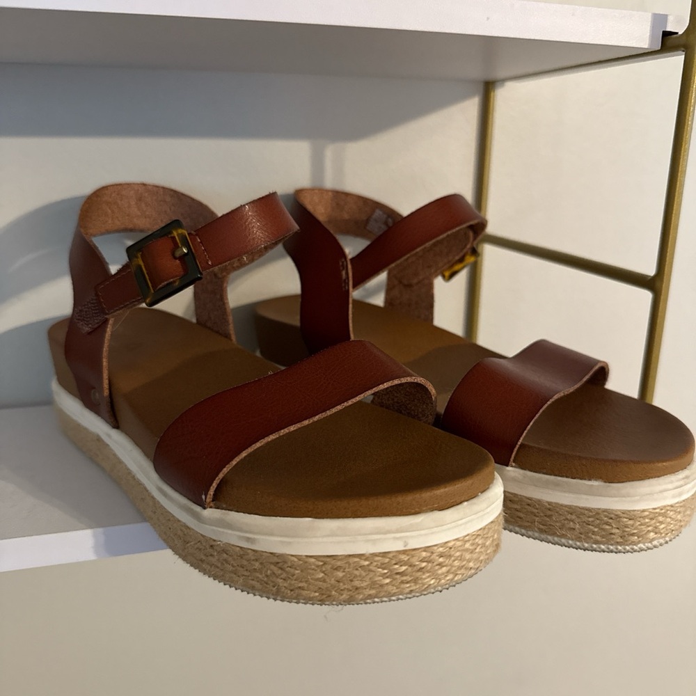 Brown Leather platform Kids Sandals